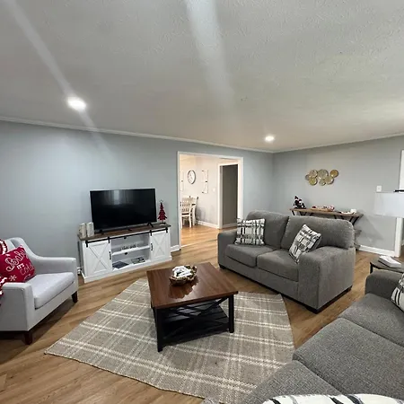 Corporate 3Br Furnished Home - Pet Friendly - 10 Min To Downtown Knoxville